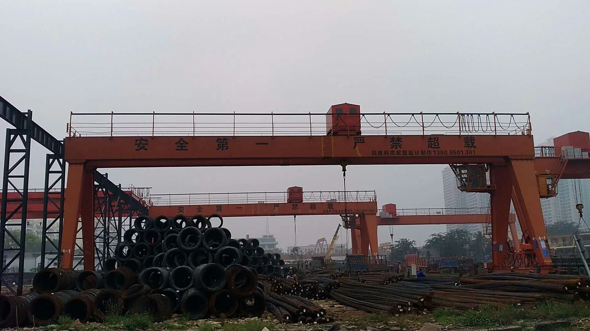 MG吊钩门式起重机